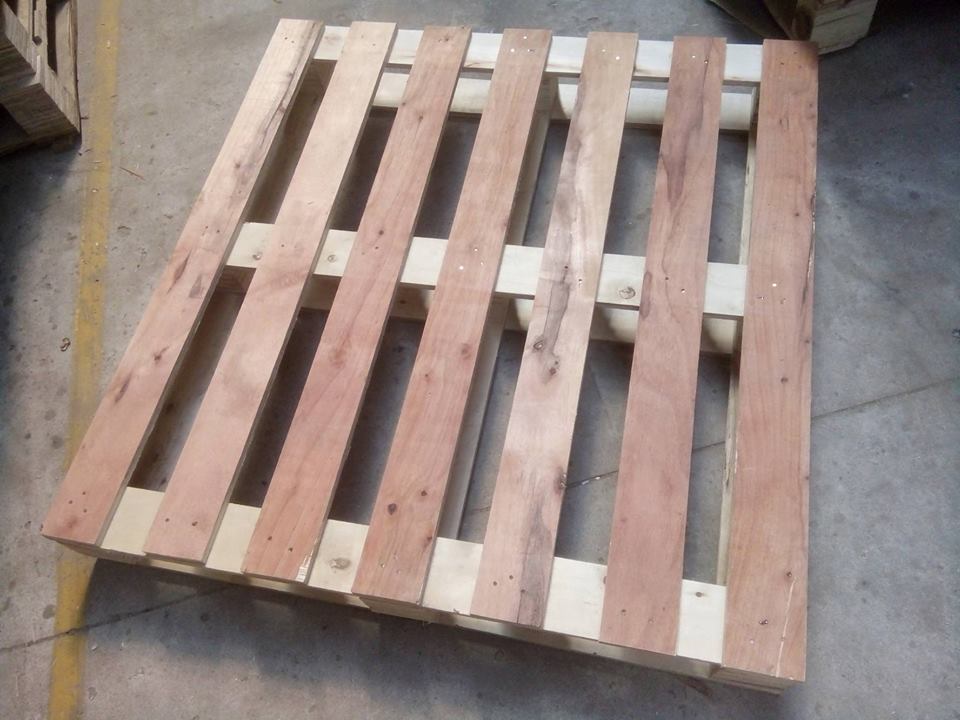 Pallet gỗ 4 hướng 7